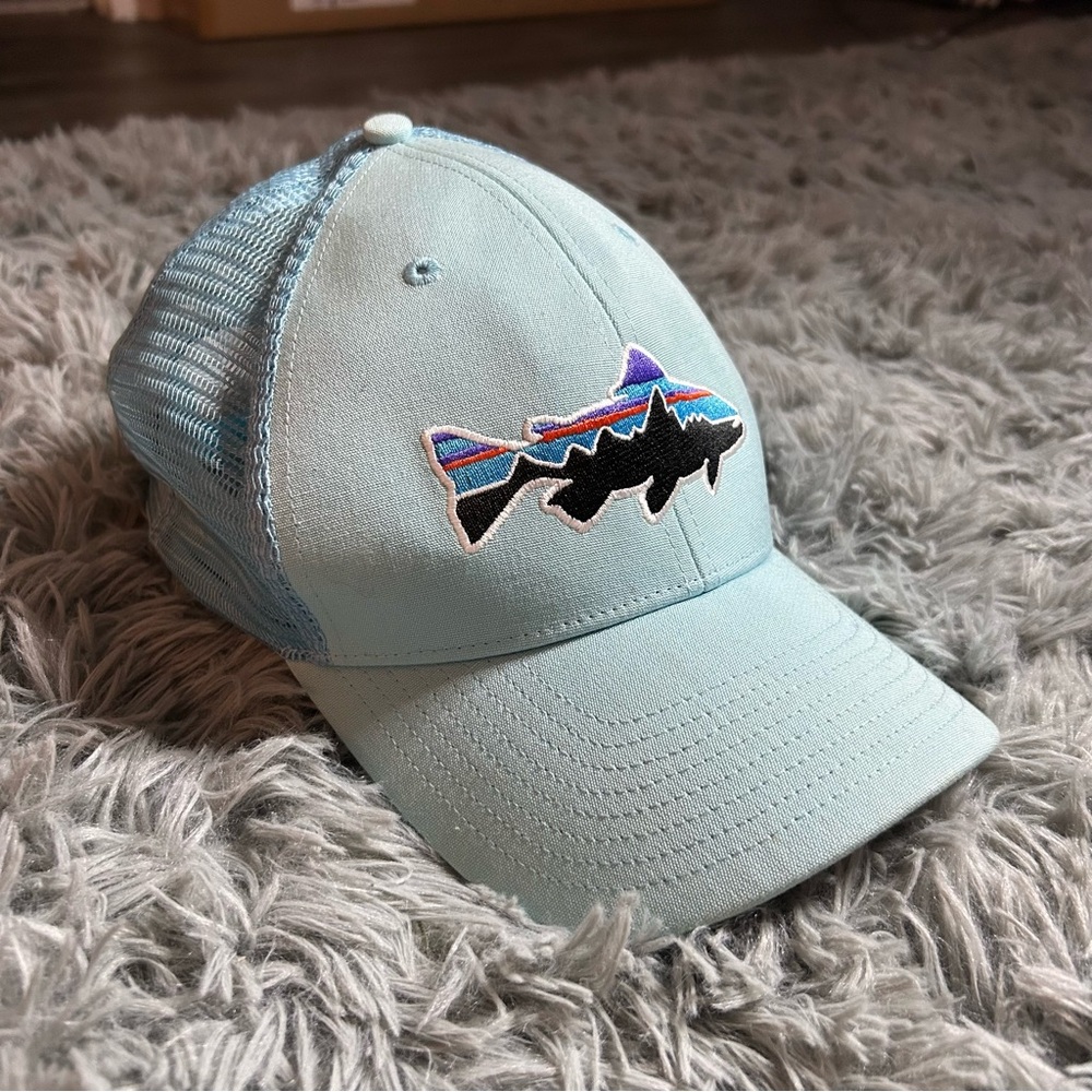 Patagonia Fitz Roy Trout Trucker Hat